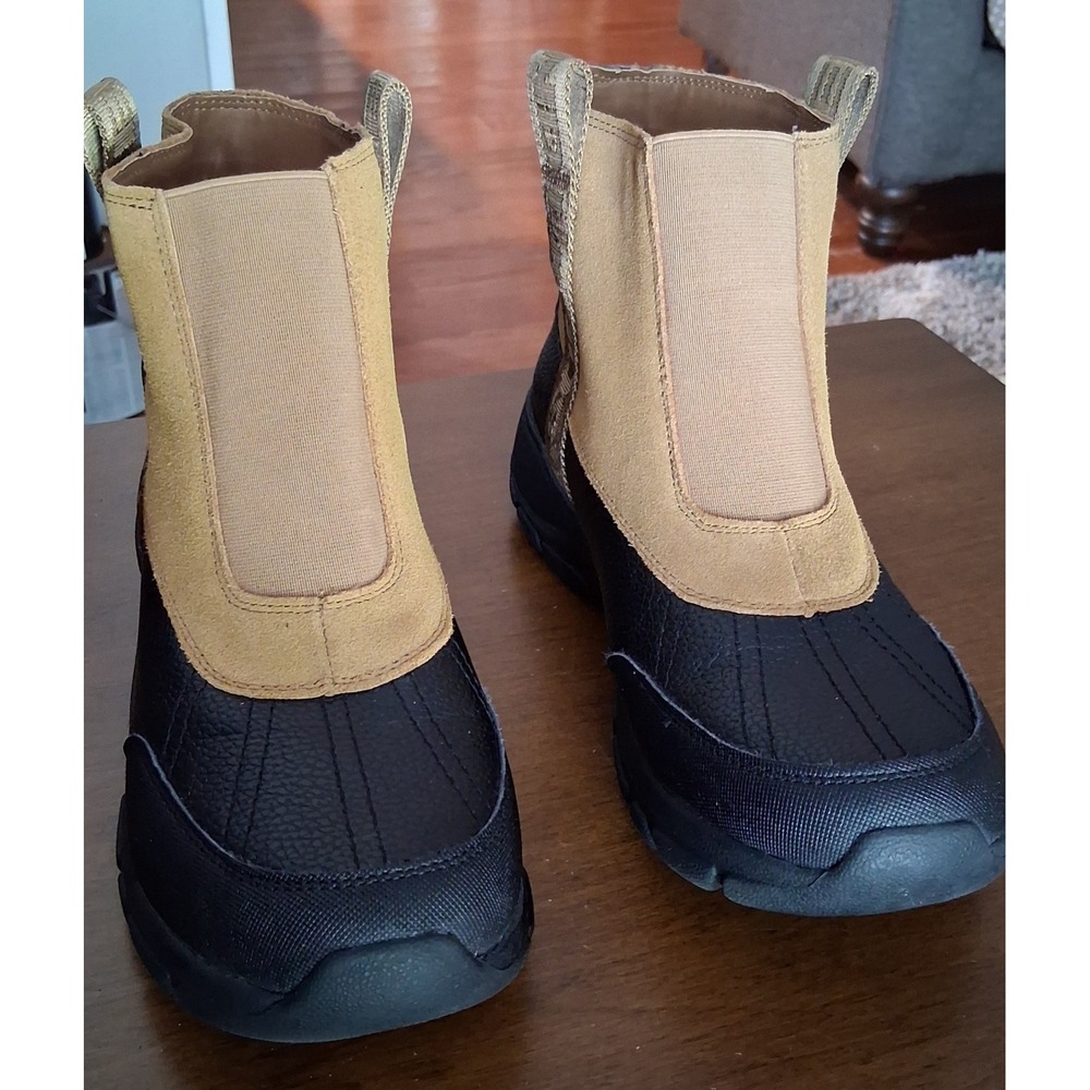 Lands End  Size 9.5B All Weather Suede Pull-On Boots tan & black color Women